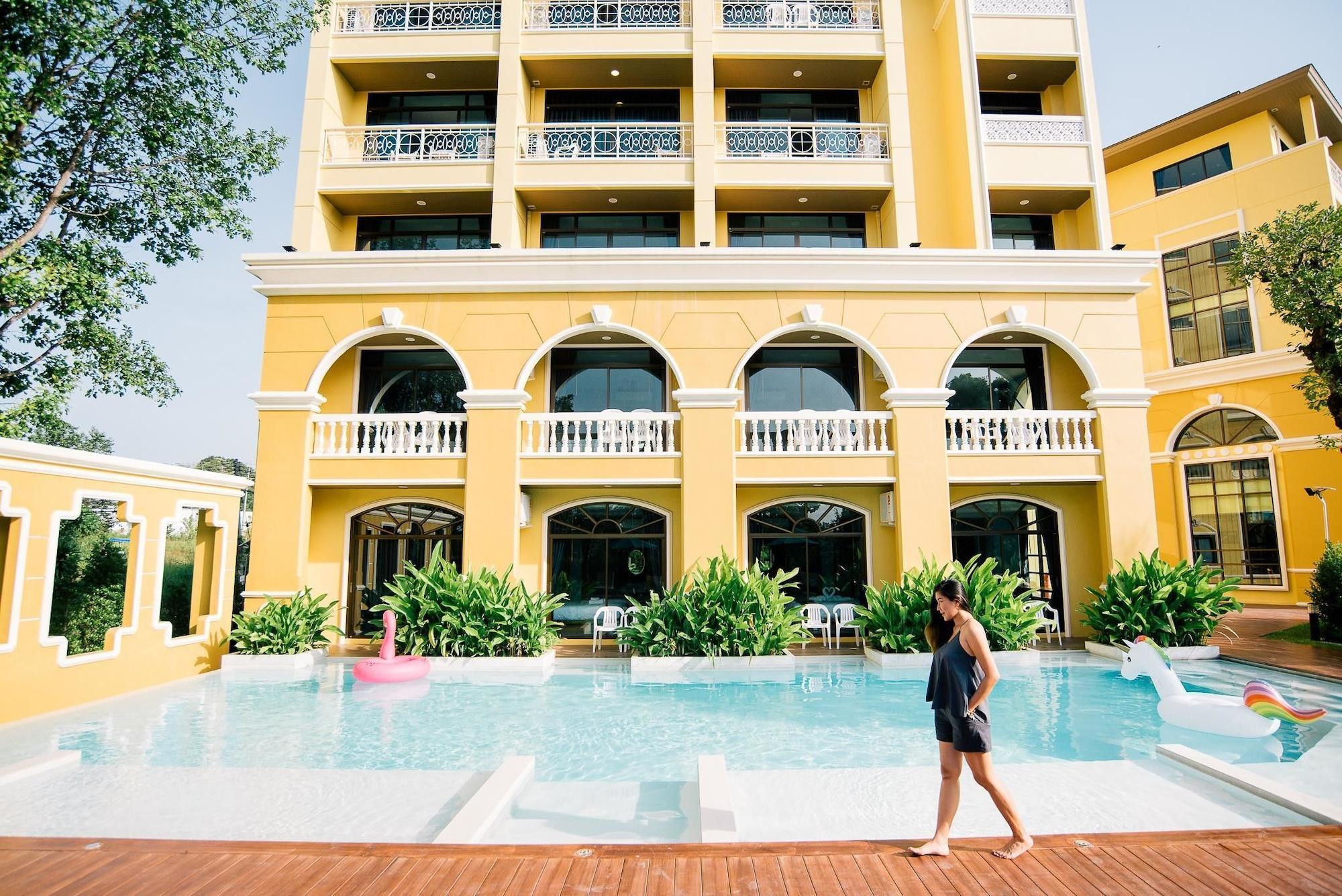 The Pineapple Hotel Krabi By Eksteriør billede